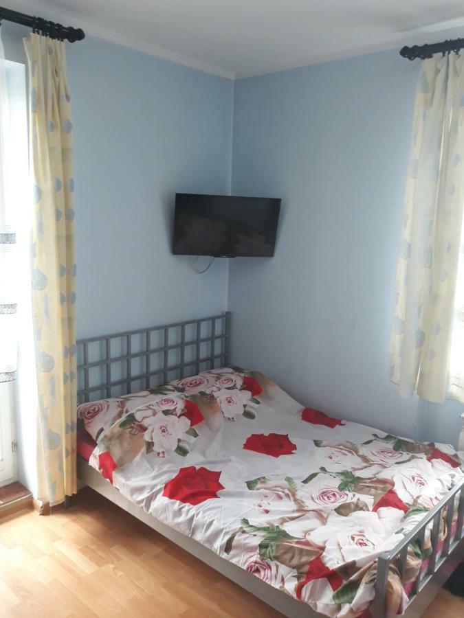 Uniejow Pensjonat Pod Milorzebem Bagian luar foto